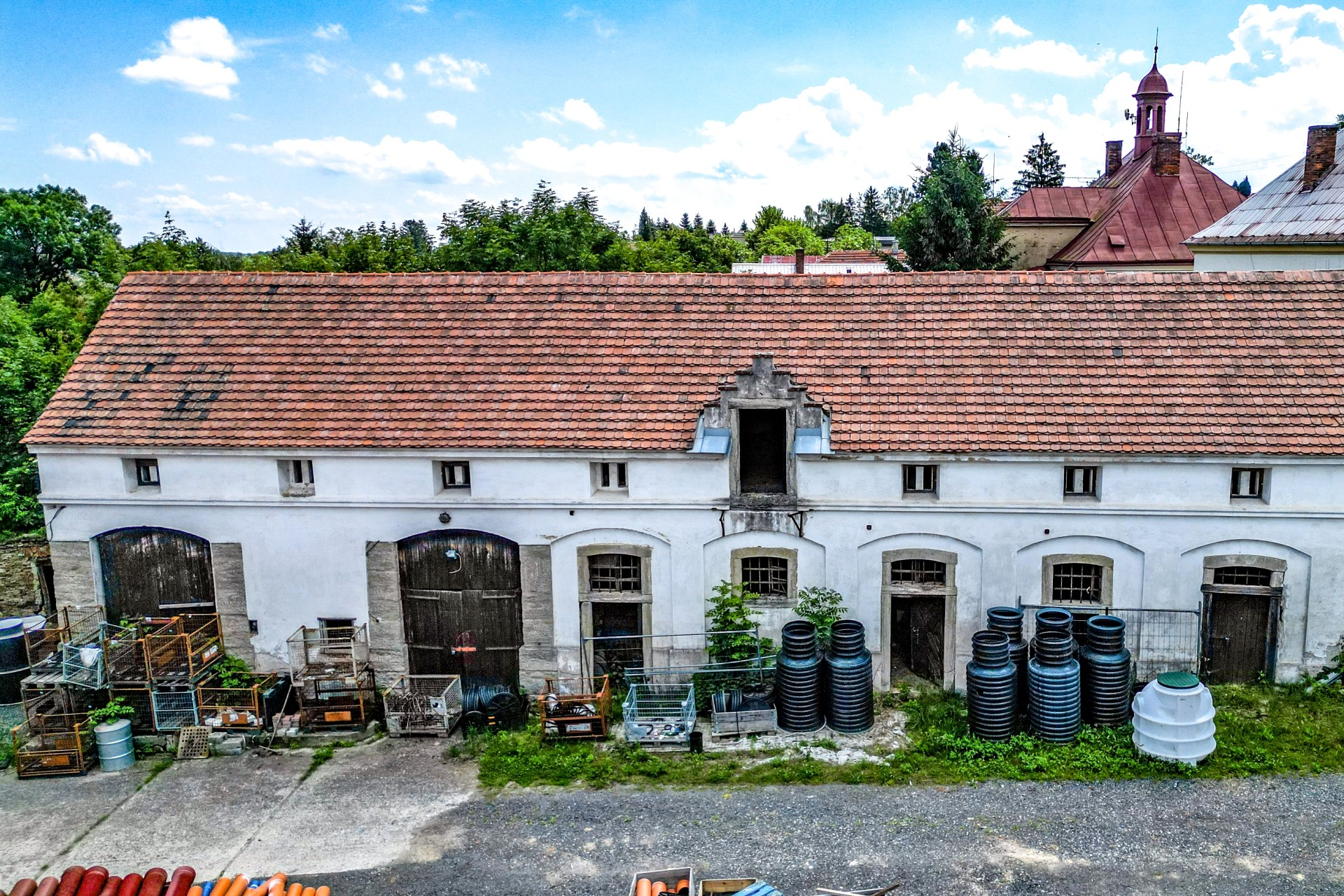 PRODEJ FARY ZÁSMUKY S POZEMKEM – foto 19