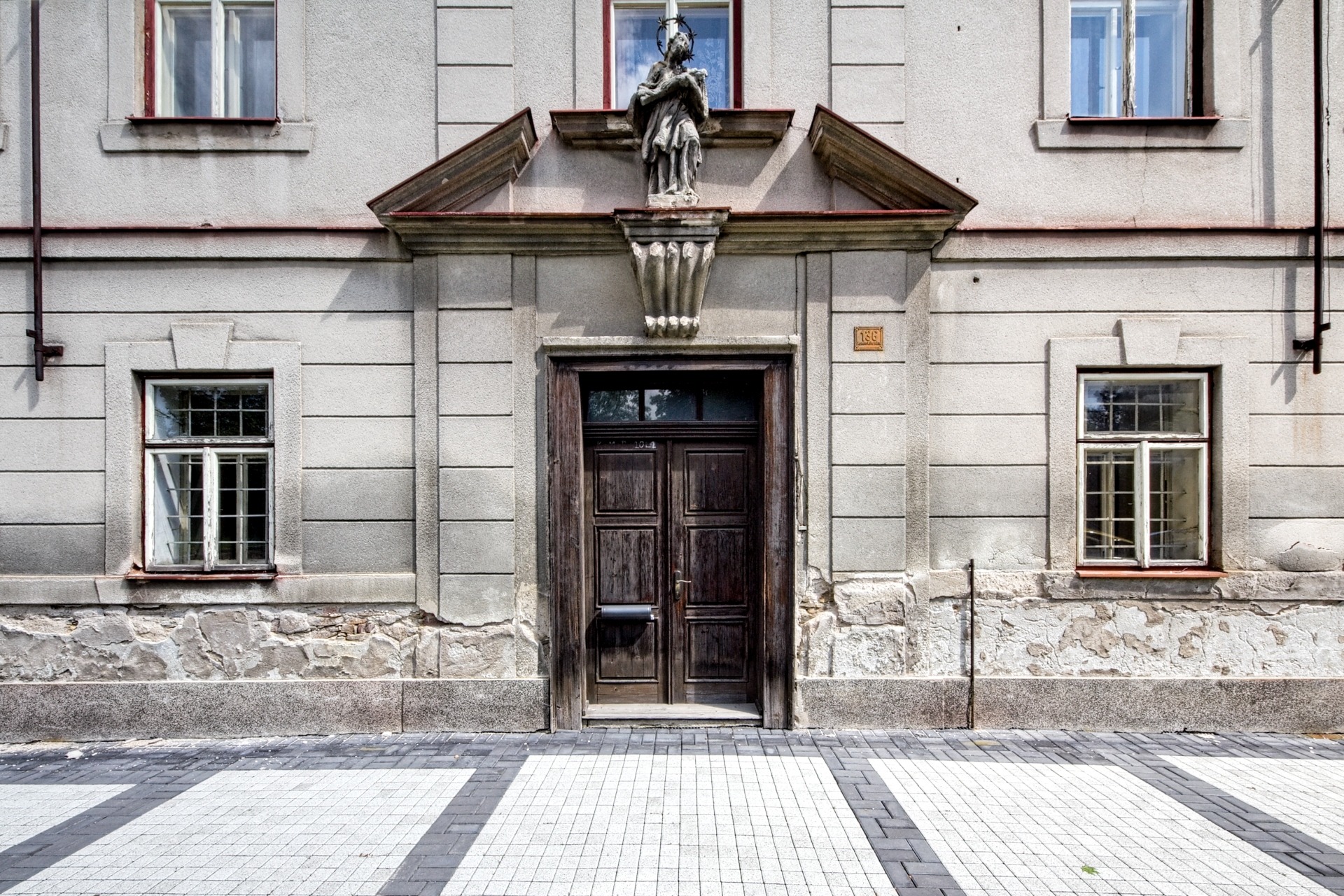 PRODEJ FARY ZÁSMUKY S POZEMKEM – foto 14