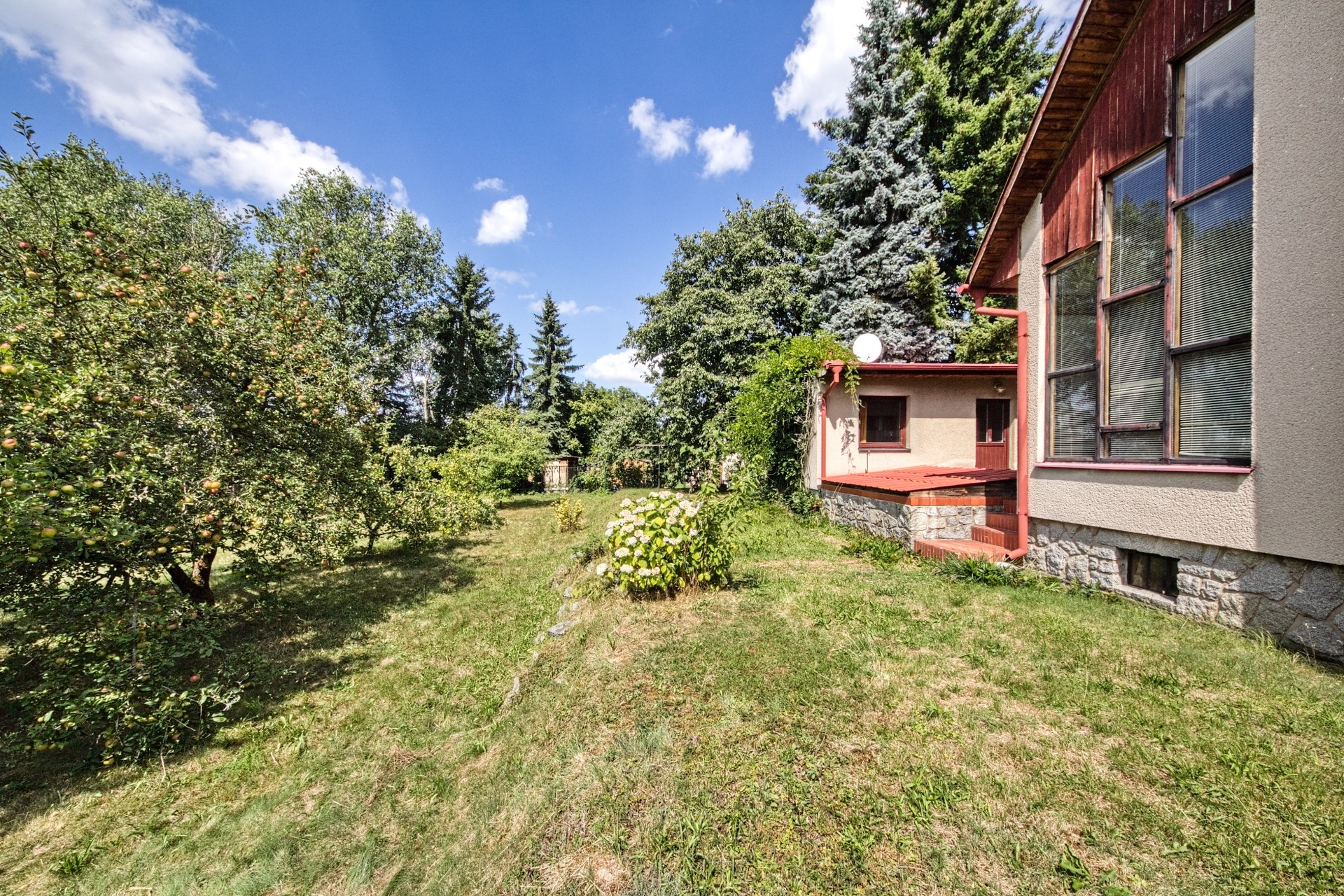 PRODEJ RODINNÉHO DOMU S VELKÝM POTENCIÁLEM K VÝSTAVBĚ – foto 6