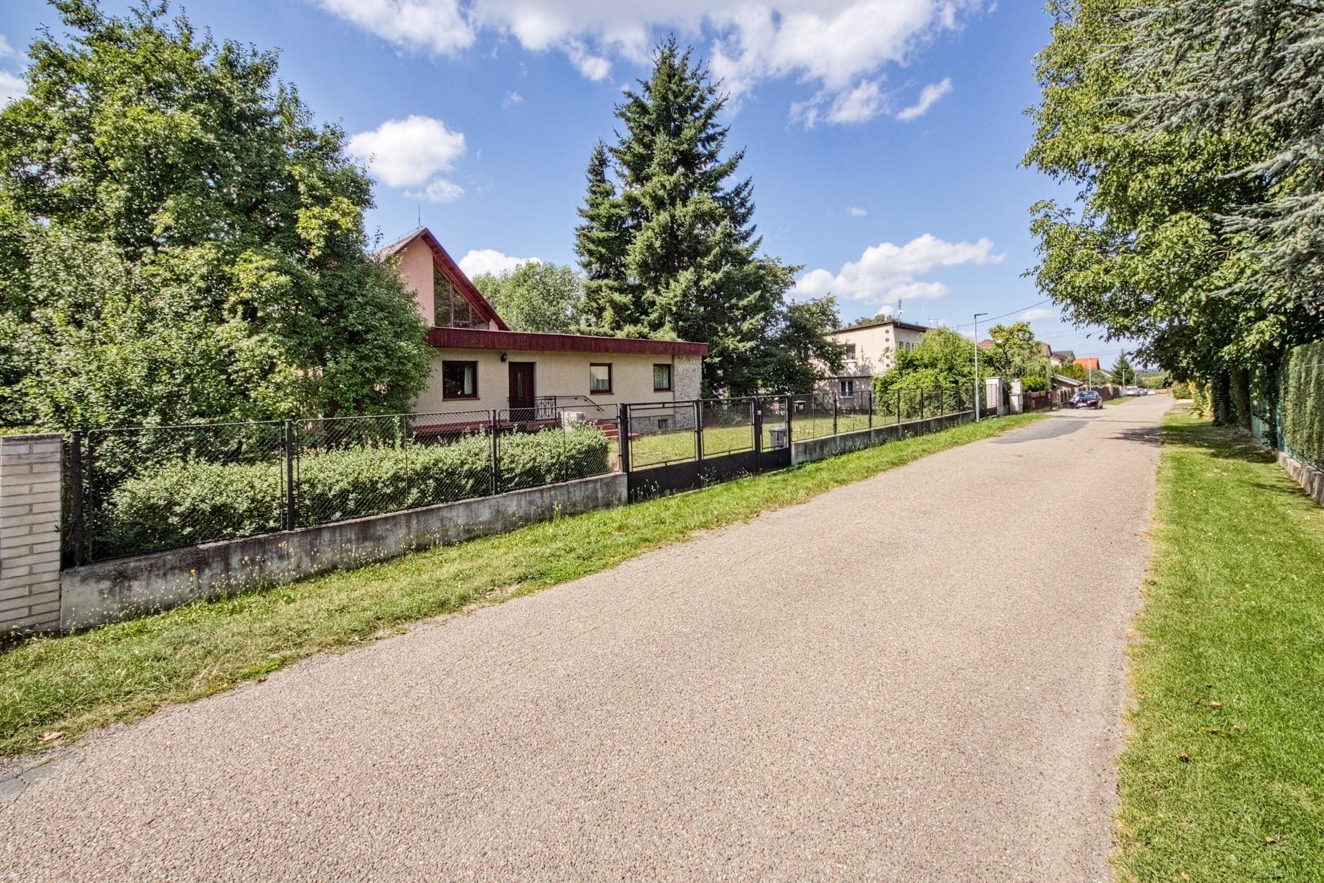 PRODEJ RODINNÉHO DOMU S VELKÝM POTENCIÁLEM K VÝSTAVBĚ – foto 16