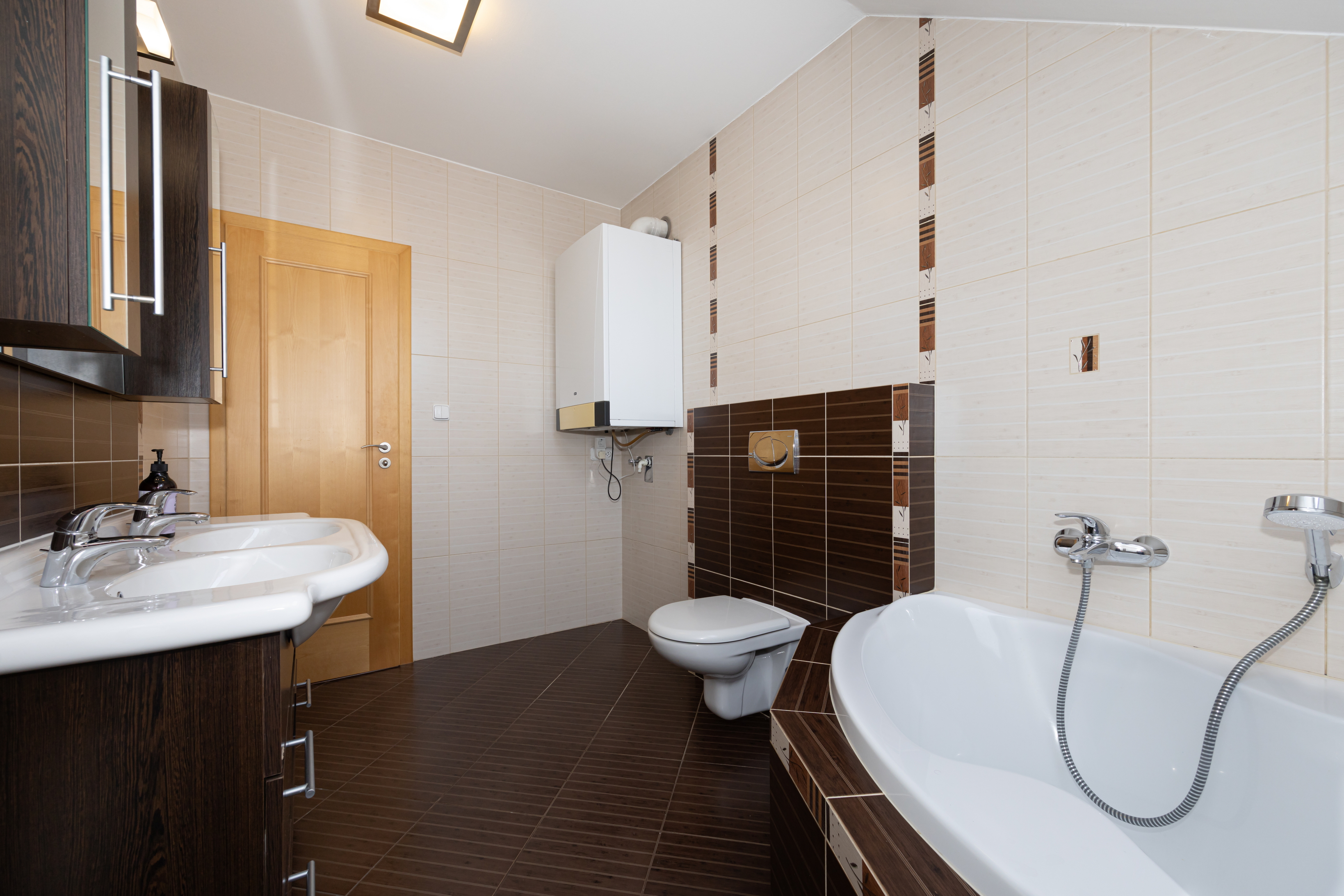PRODEJ RODINNÉHO DOMU DOLNÍ BŘEŽANY 4+KK – foto 25